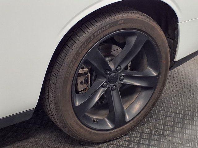 Used 2017 Dodge Challenger R/T RWD image 24