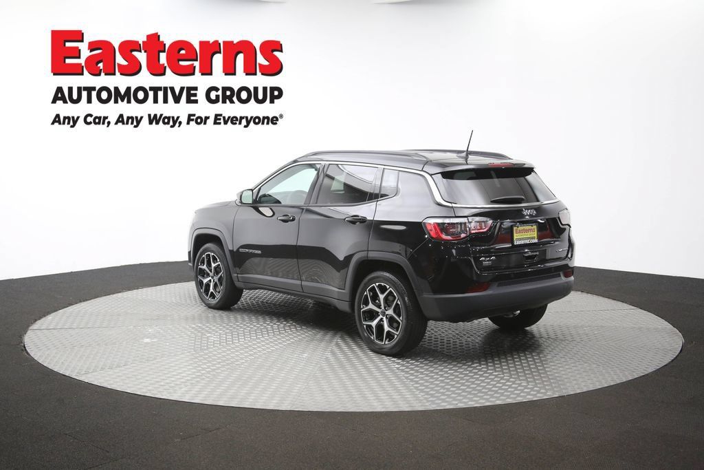 Used 2025 Jeep Compass Limited AWD/4WD image 63