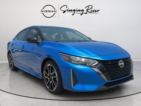 Certified 2024 Nissan Sentra SR w/ SR Premium Package FWD image 1