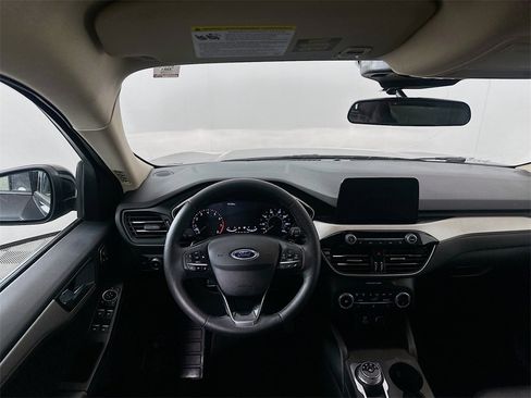 Used 2020 Ford Escape SEL image 22