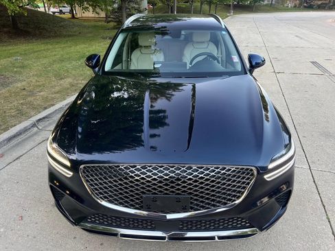 Used 2023 Genesis GV70 2.5T image 2