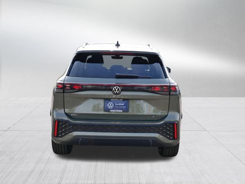 Certified 2025 Volkswagen Tiguan SEL R-Line AWD/4WD image 6