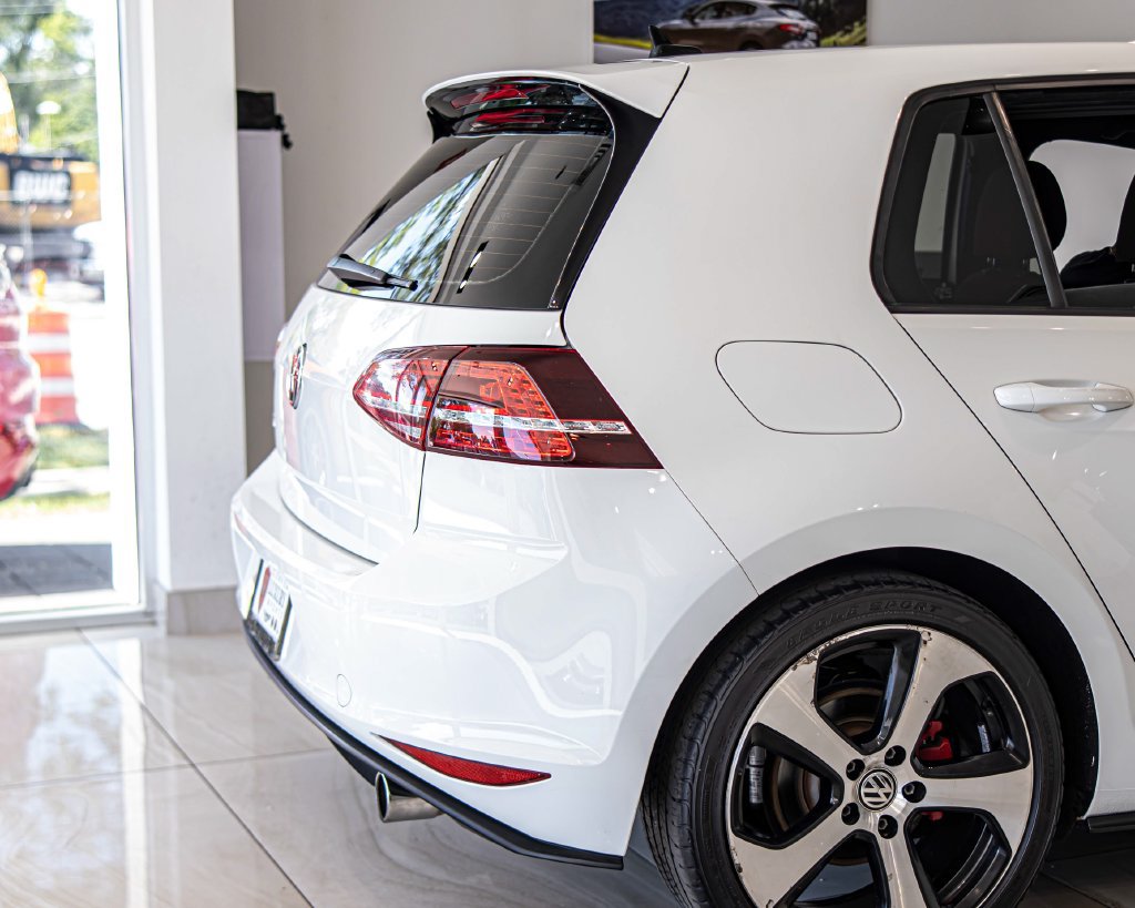 Used 2017 Volkswagen GTI S FWD image 9