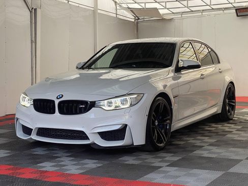 Used 2017 BMW M3 image 3