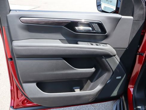 New 2025 Chevrolet Tahoe Premier image 9