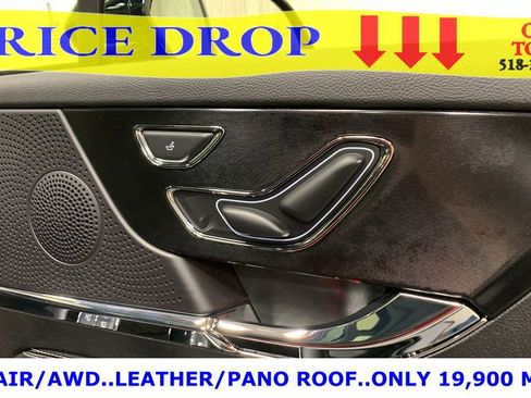 Used 2023 Lincoln Corsair AWD w/ Equipment Group 101A image 12