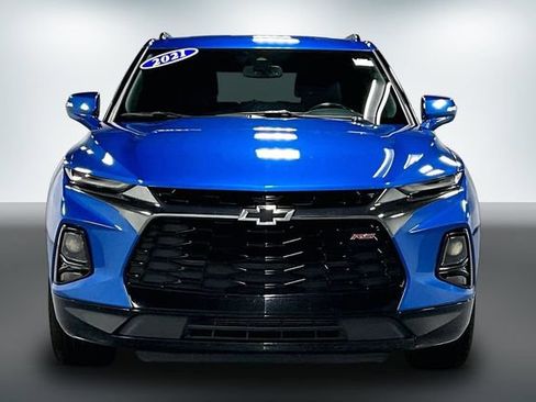 Used 2021 Chevrolet Blazer RS w/ Enhanced Convenience Package AWD/4WD image 2