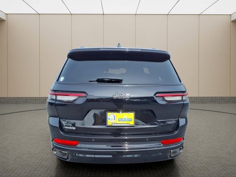 Used 2025 Jeep Grand Cherokee L Summit w/ Obsidian Package AWD/4WD image 10