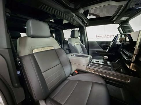 Used 2024 GMC Hummer EV 3X AWD/4WD image 30