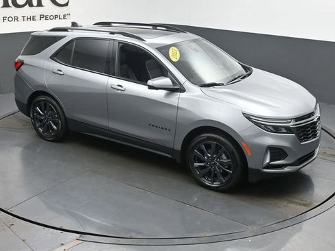 Used 2023 Chevrolet Equinox RS w/ RS Leather Package image 47