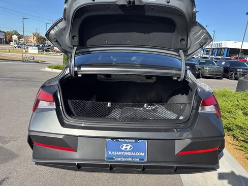 New 2026 Hyundai Elantra Sport image 11