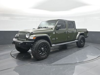 Used 2022 Jeep Gladiator Overland w/ Popular Equipment Package