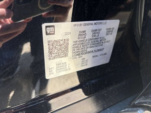 Used 2025 Chevrolet Traverse LT FWD image 33