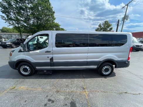 Used 2015 Ford Transit 350 XL RWD image 2