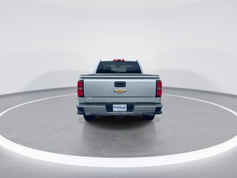 Used 2018 Chevrolet Silverado 1500 LT w/ All Star Edition AWD/4WD image 8