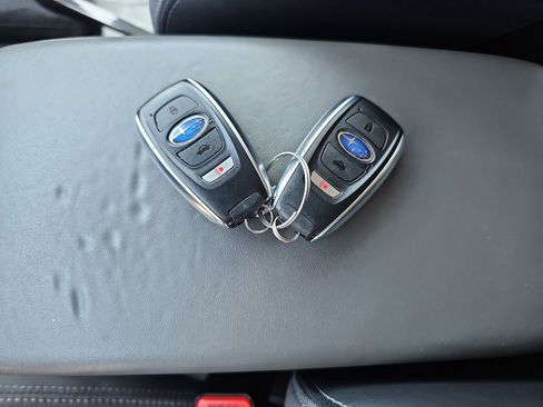 Certified 2024 Subaru Crosstrek 2.0i Premium w/ Crosstrek Mirror Package image 17