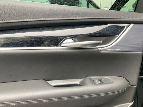 Used 2023 Cadillac XT5 Premium Luxury w/ Technology Package image 12