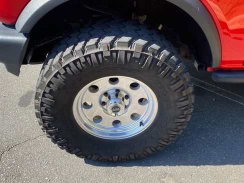 Used 2022 Ford Bronco Big Bend image 6