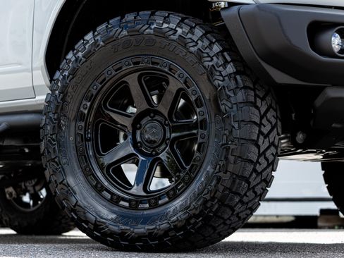 New 2026 Ford Bronco Badlands AWD/4WD image 23