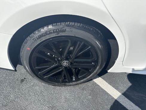 New 2025 Toyota Camry image 11