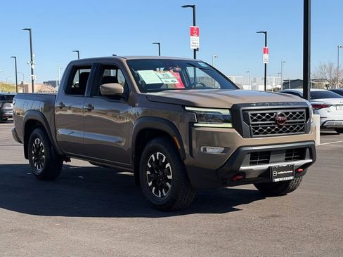 Certified 2022 Nissan Frontier Pro-X w/ Technology Package RWD image 9