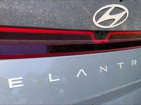 Used 2026 Hyundai Elantra SEL Sport FWD image 10