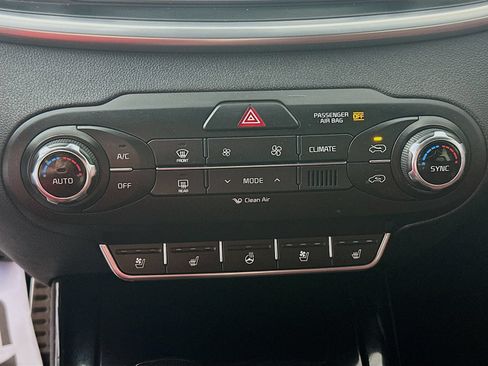 Used 2016 Kia Sorento SX w/ SXL Technology Package AWD/4WD image 16
