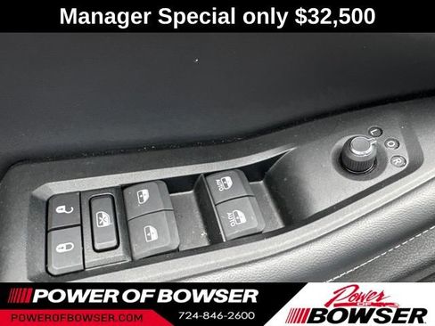 Used 2024 Jeep Grand Cherokee L Laredo AWD/4WD image 13