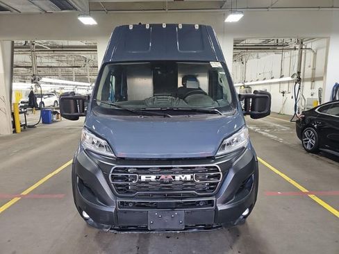 Used 2024 RAM ProMaster 3500 image 2