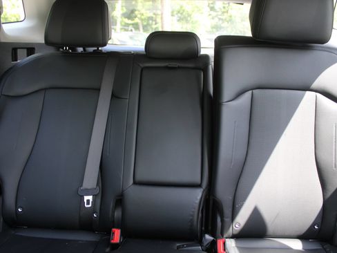 Certified 2026 Kia Sportage EX w/ EX Panorama Roof Package FWD image 52