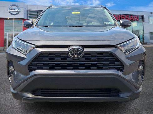 Used 2019 Toyota RAV4 XLE Premium w/ Cold Weather Package AWD/4WD image 2