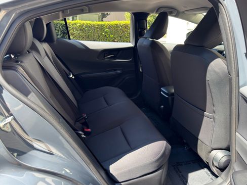 Used 2024 Toyota Prius LE FWD image 36