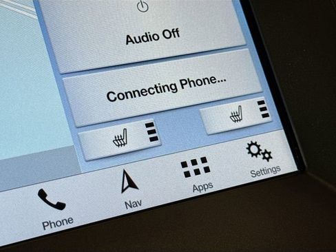 Used 2018 Ford Edge SEL w/ Equipment Group 201A image 20