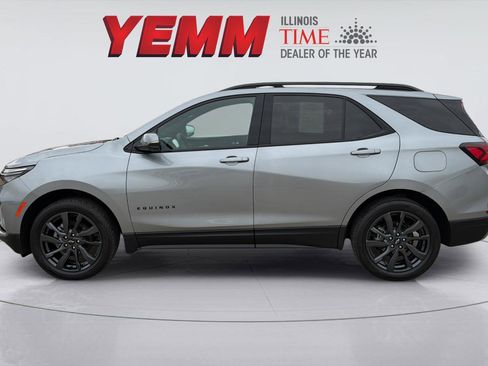 Used 2023 Chevrolet Equinox RS image 5