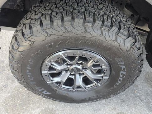 Used 2022 Ford F150 Raptor w/ Raptor 37 Performance Package AWD/4WD image 50