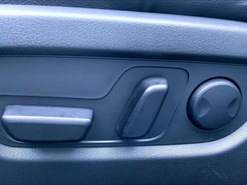 Certified 2025 MAZDA CX-50 AWD 2.5 Hybrid w/ Premium Pkg image 34