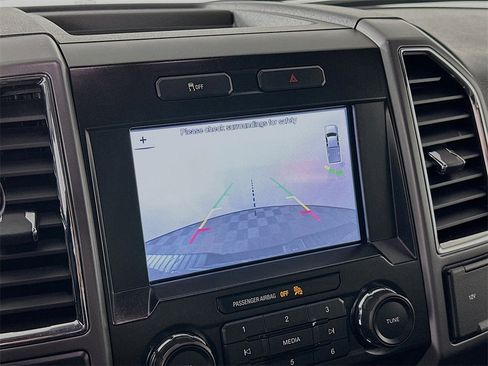 Used 2016 Ford F150 XLT w/ Equipment Group 302A Luxury image 15