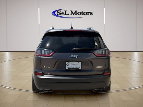 Used 2019 Jeep Cherokee Latitude Plus w/ Comfort/Convenience Group AWD/4WD image 6