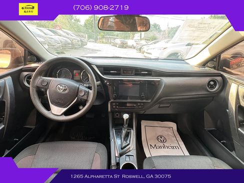 Used 2019 Toyota Corolla LE FWD image 10