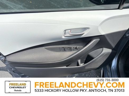 Used 2026 Toyota Corolla SE FWD image 19