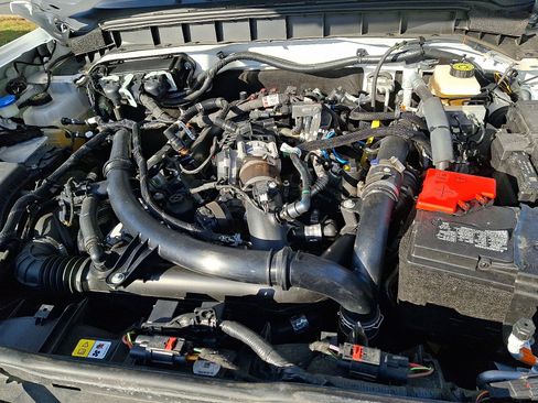 Used 2023 Ford Bronco Black Diamond w/ Sasquatch Package image 27