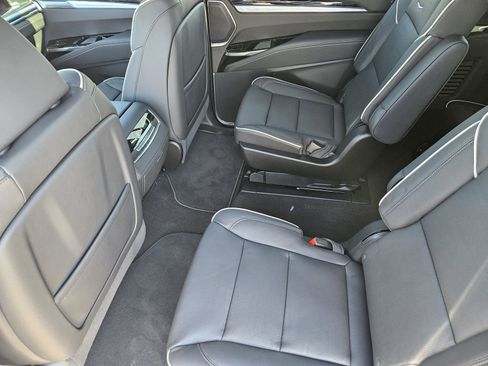 New 2026 Cadillac Escalade ESV Sport w/ Touring Package image 27