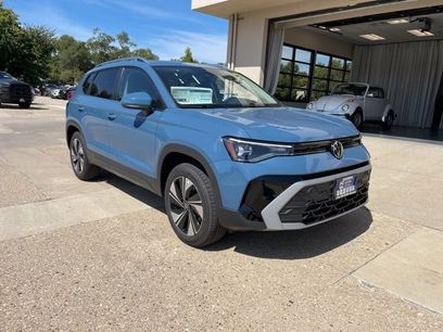 New 2025 Volkswagen Taos SE