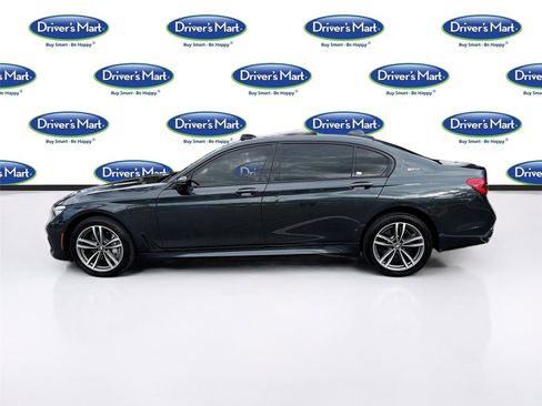 Used 2019 BMW 740e xDrive w/ M Sport Package AWD/4WD image 4