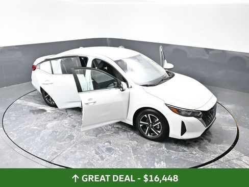 Used 2024 Nissan Sentra SV image 59