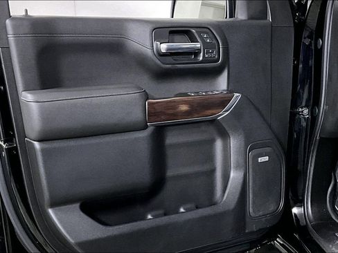 Used 2019 GMC Sierra 1500 SLT w/ SLT Convenience Package image 21