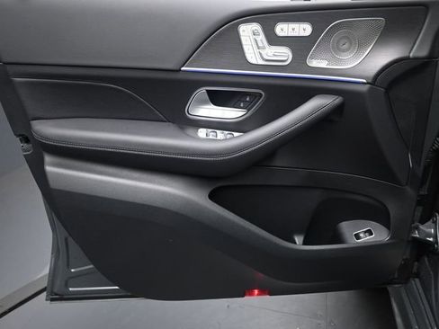 Used 2026 Mercedes-Benz GLS 450 4MATIC image 20