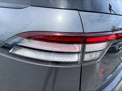Used 2025 Lincoln Aviator Reserve w/ Equipment Group 201A AWD/4WD image 22