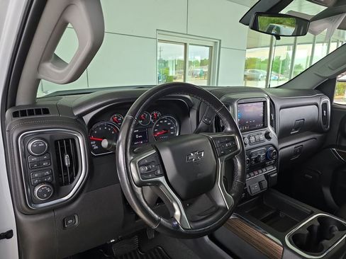 Certified 2021 Chevrolet Silverado 1500 RST w/ Convenience Package II AWD/4WD image 10