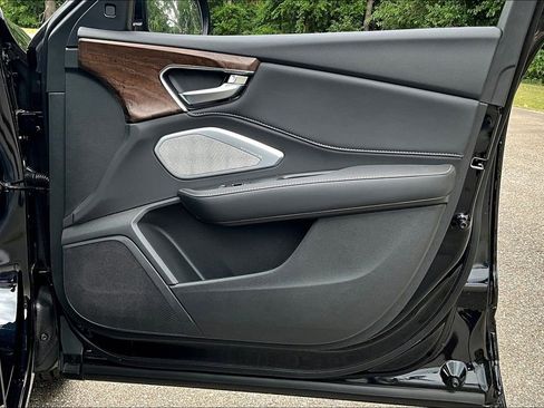 Used 2024 Acura RDX SH-AWD w/ Advance Package image 25